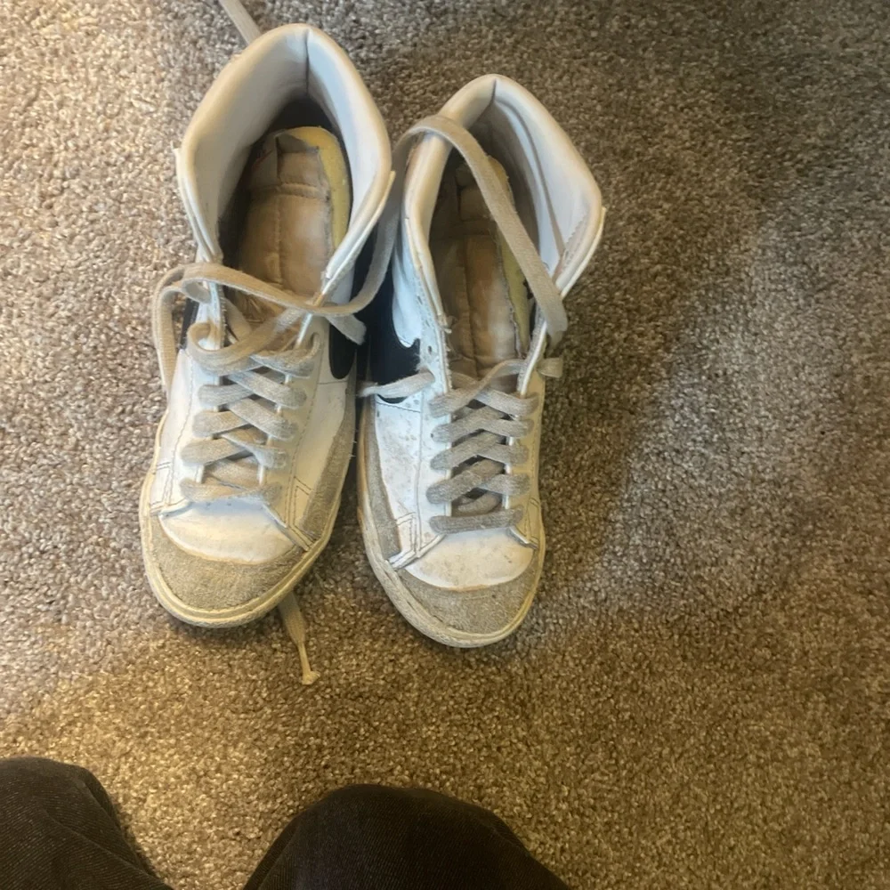 Nike Men's High-Top Sneakers - Cream and Black - Picture 2 of 2